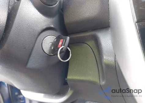 2015 Nissan Versa Note Sv z USA, uszkodzony, nr VIN 3N1CE2CP8FL389679